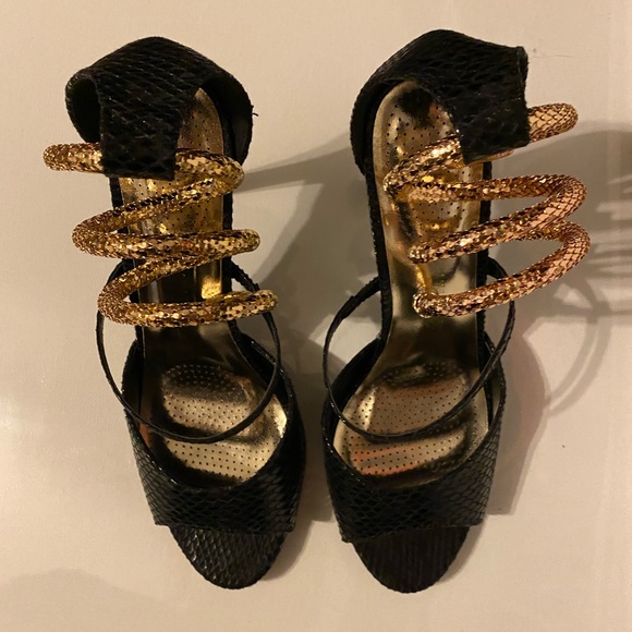 Azalea Wang Valorie Heels / Gold Snake - Picture 6 of 11